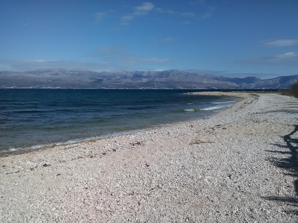 Apartments Zvonimir,Place By The Sea Mirca  Luaran gambar