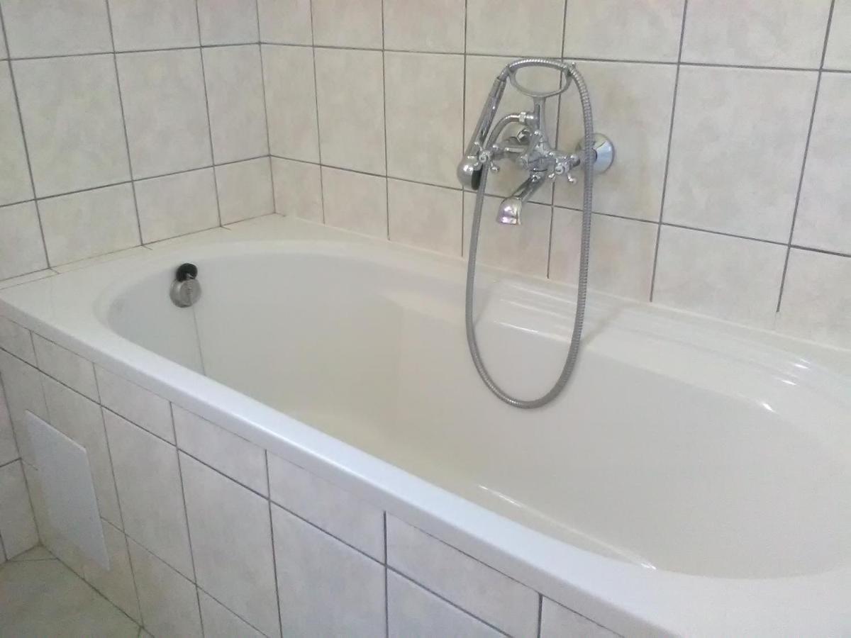 Apartments Zvonimir,Place By The Sea Mirca  Luaran gambar